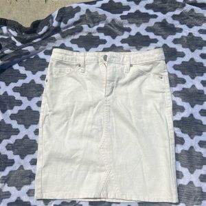 Used villains, maleficent, sleeping beauty skirt, super cute. Halloween